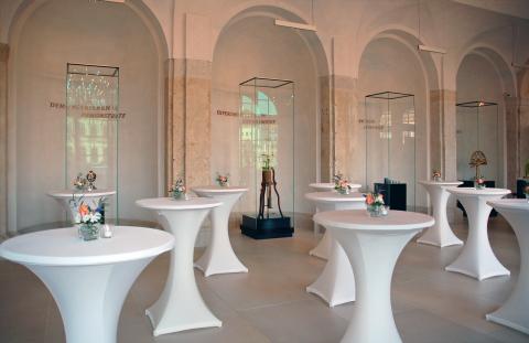 Mathematisch-Physikalischer Salon Grottensaal